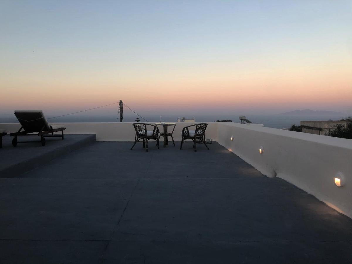 Amaryllis Suites Santorini ฟิรา ภายนอก รูปภาพ