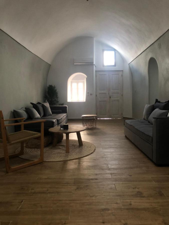 Amaryllis Suites Santorini ฟิรา ภายนอก รูปภาพ