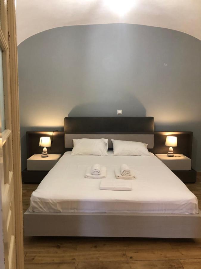 Amaryllis Suites Santorini ฟิรา ภายนอก รูปภาพ