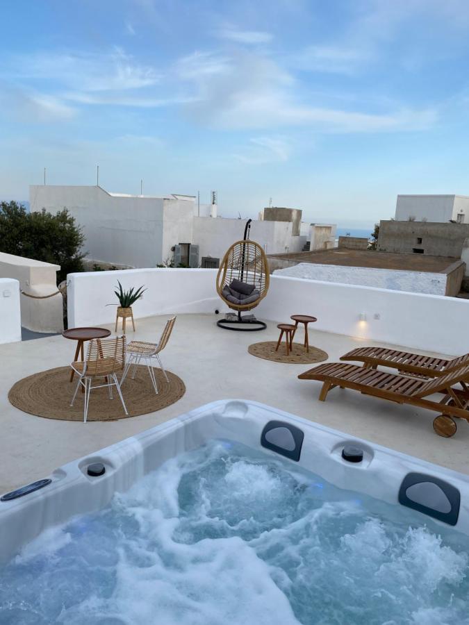 Amaryllis Suites Santorini ฟิรา ภายนอก รูปภาพ