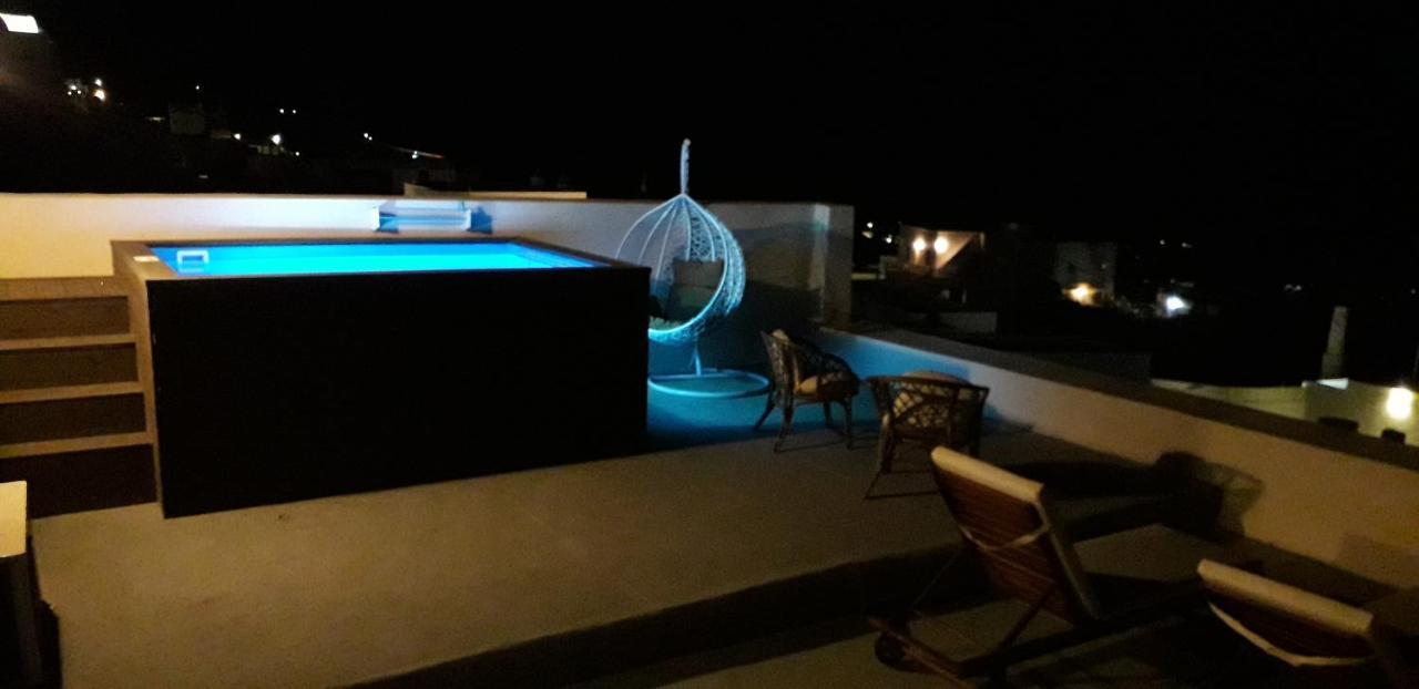 Amaryllis Suites Santorini ฟิรา ภายนอก รูปภาพ